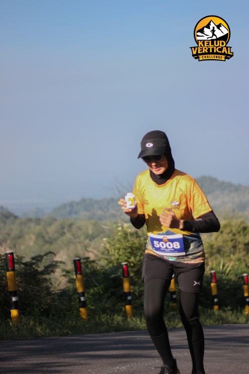 Race photo from Kelud Vertical Challenge 2024