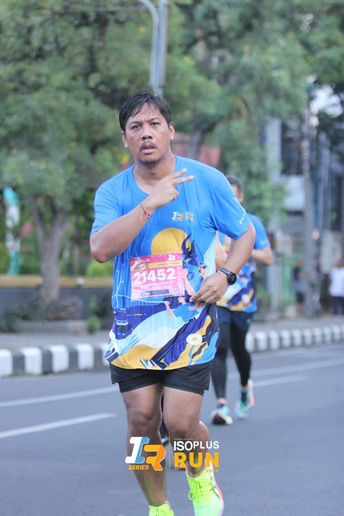 Race photo from Isoplus Run 2024 Surabaya