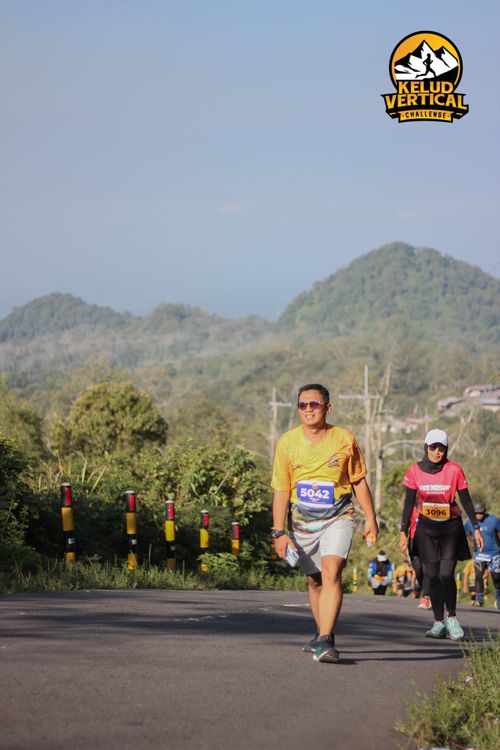 Race photo from Kelud Vertical Challenge 2024