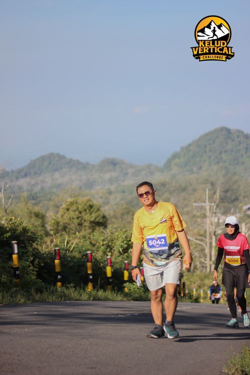 Race photo from Kelud Vertical Challenge 2024