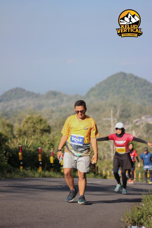 Race photo from Kelud Vertical Challenge 2024