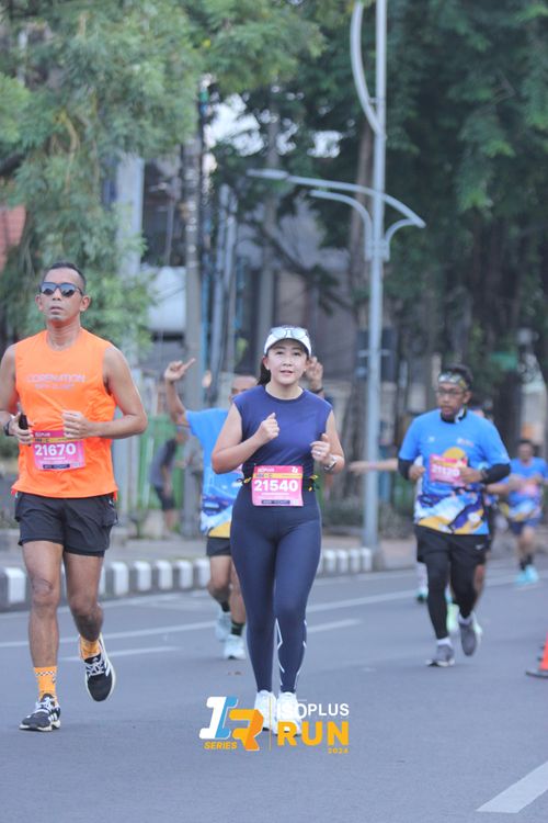 Race photo from Isoplus Run 2024 Surabaya