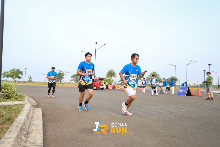 Race photo from ISOPlus Run 2024 Jakarta