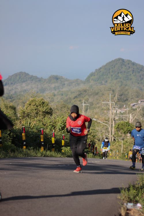 Race photo from Kelud Vertical Challenge 2024
