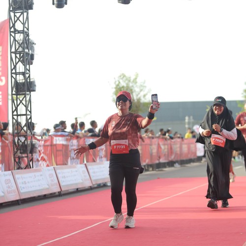 Race photo from KEDIRI HALF MARATHON 2026