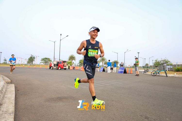 Race photo from ISOPlus Run 2024 Jakarta