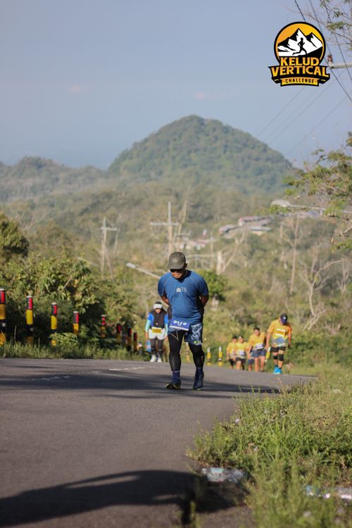 Race photo from Kelud Vertical Challenge 2024
