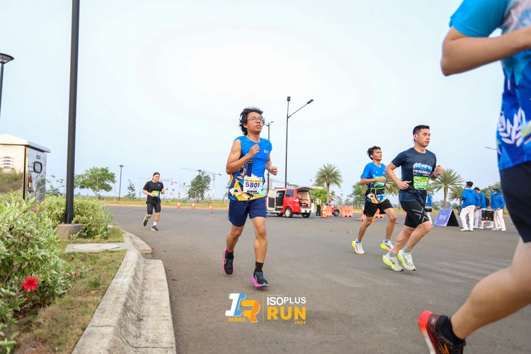 Race photo from ISOPlus Run 2024 Jakarta