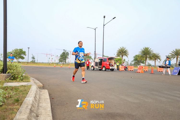 Race photo from ISOPlus Run 2024 Jakarta