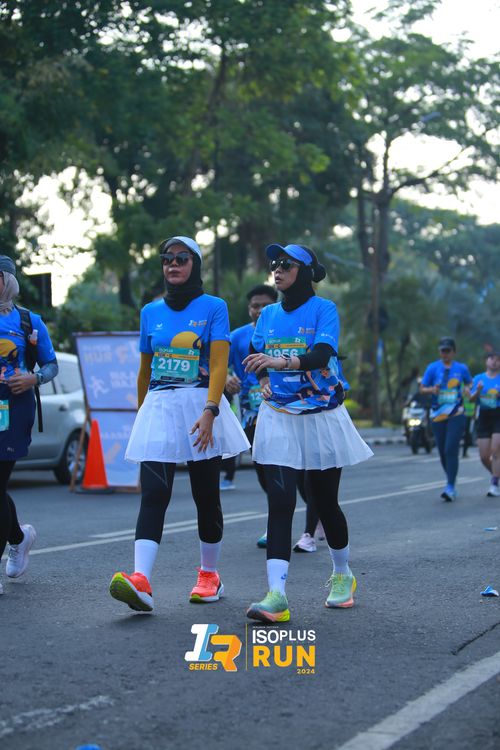 Race photo from Isoplus Run 2024 Surabaya