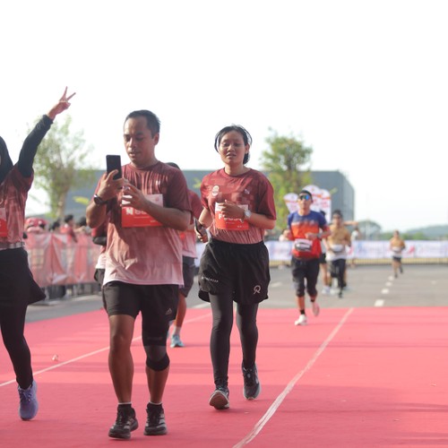 Race photo from KEDIRI HALF MARATHON 2026