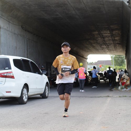 Race photo from KEDIRI HALF MARATHON 2026