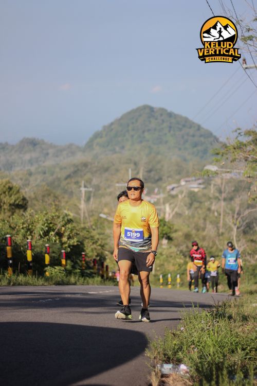 Race photo from Kelud Vertical Challenge 2024
