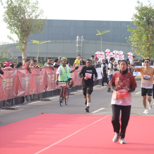 Race photo from KEDIRI HALF MARATHON 2026
