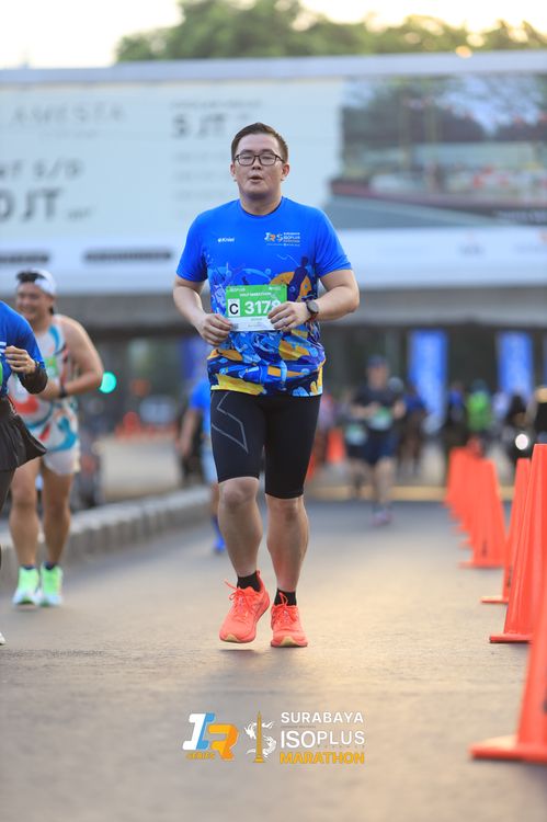 Race photo from SURABAYA ISOPLUS MARATHON 2025