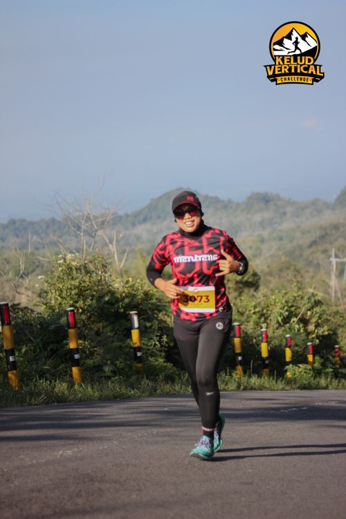 Race photo from Kelud Vertical Challenge 2024