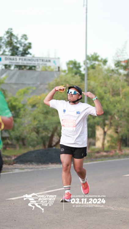 Race photo from Arutmin Borneo Run 2024