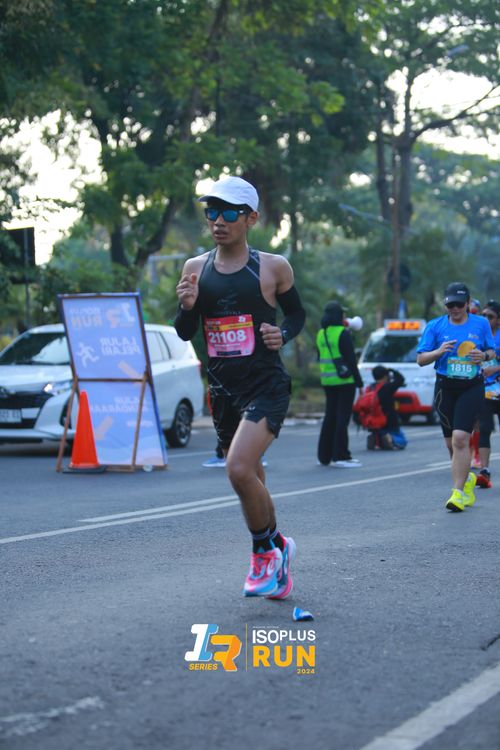 Race photo from Isoplus Run 2024 Surabaya