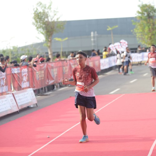 Race photo from KEDIRI HALF MARATHON 2026