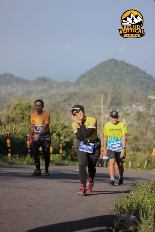 Race photo from Kelud Vertical Challenge 2024