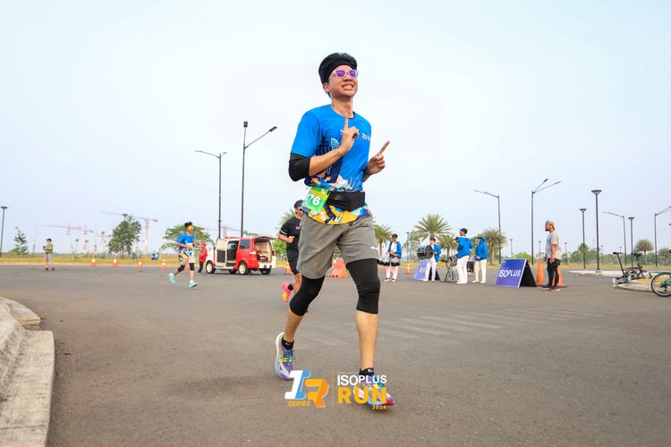 Race photo from ISOPlus Run 2024 Jakarta