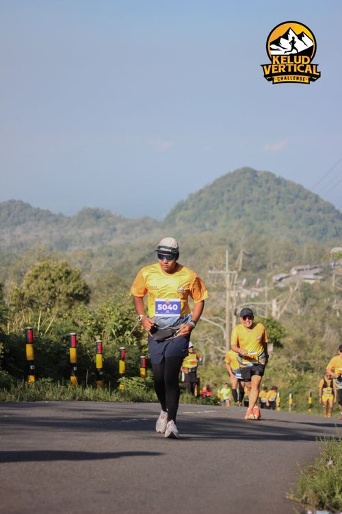Race photo from Kelud Vertical Challenge 2024