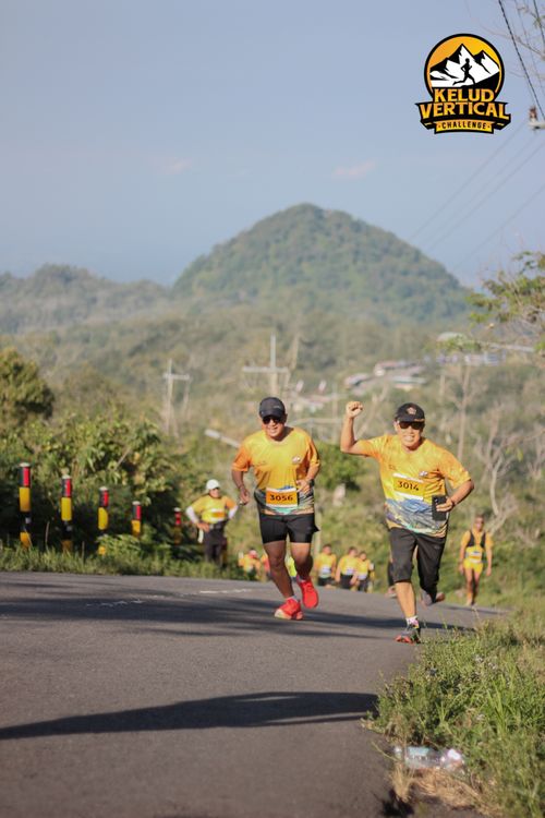 Race photo from Kelud Vertical Challenge 2024