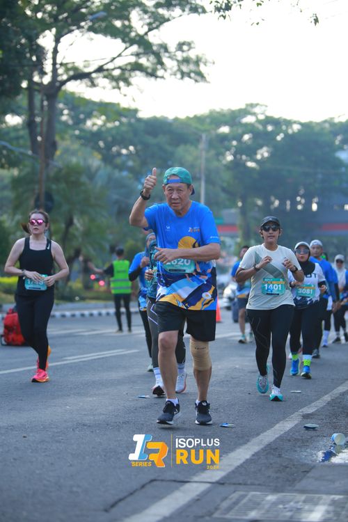 Race photo from Isoplus Run 2024 Surabaya