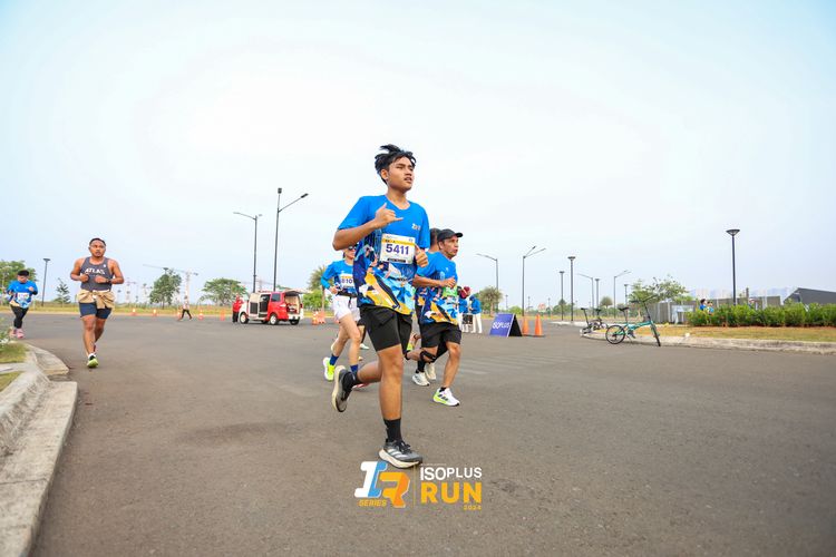 Race photo from ISOPlus Run 2024 Jakarta