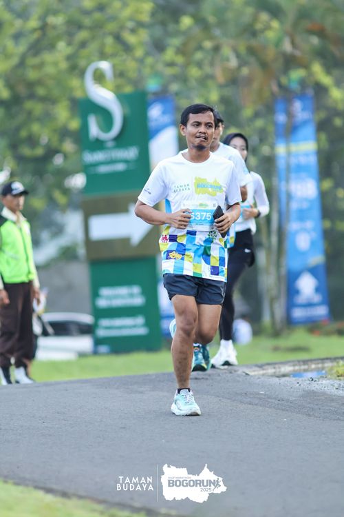 Race photo from Taman Budaya x BOGORUN 2025