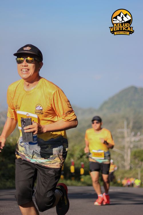 Race photo from Kelud Vertical Challenge 2024