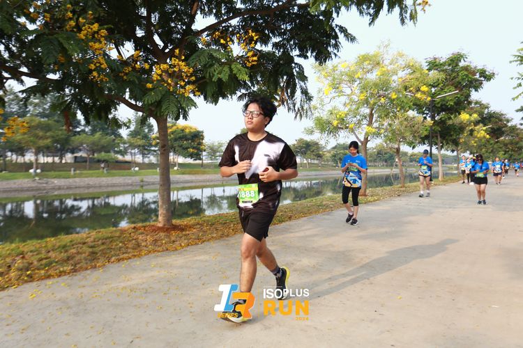 Race photo from ISOPlus Run 2024 Jakarta