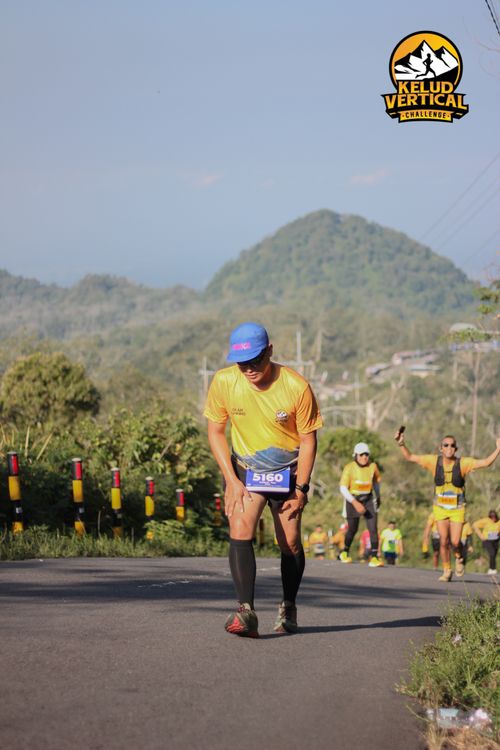Race photo from Kelud Vertical Challenge 2024