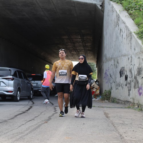 Race photo from KEDIRI HALF MARATHON 2026