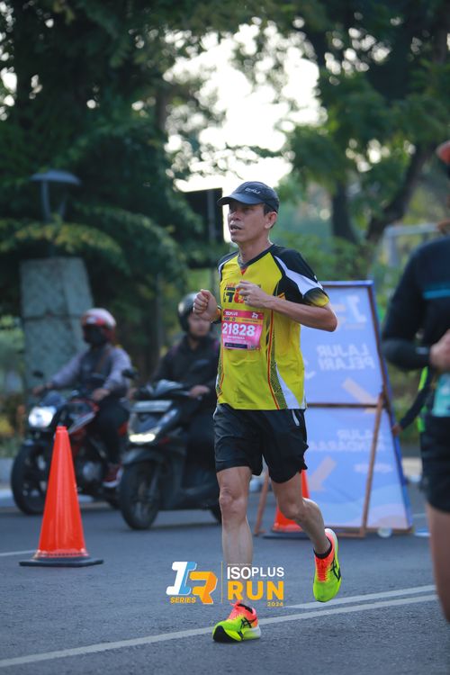 Race photo from Isoplus Run 2024 Surabaya