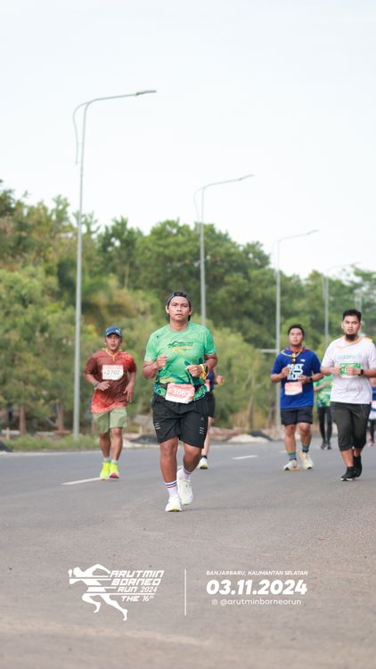 Race photo from Arutmin Borneo Run 2024
