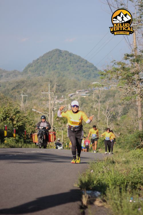 Race photo from Kelud Vertical Challenge 2024