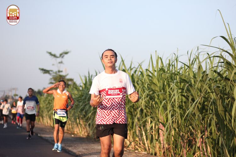 Race photo from Kediri Half Marathon 2024
