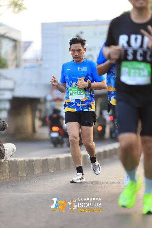 Race photo from SURABAYA ISOPLUS MARATHON 2025