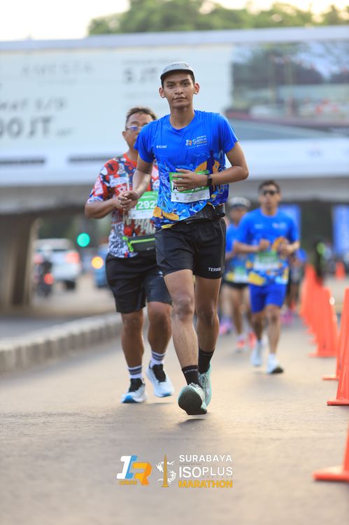 Race photo from SURABAYA ISOPLUS MARATHON 2025