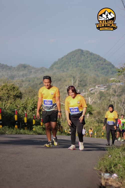 Race photo from Kelud Vertical Challenge 2024