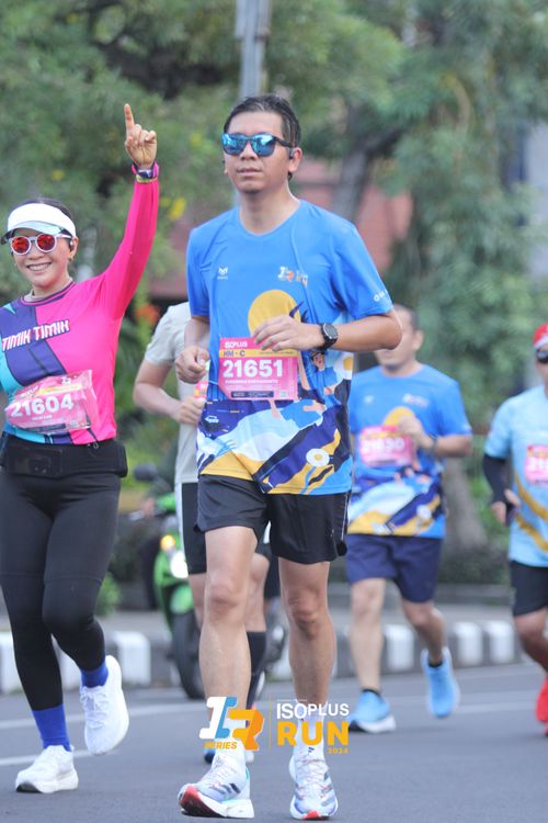 Race photo from Isoplus Run 2024 Surabaya