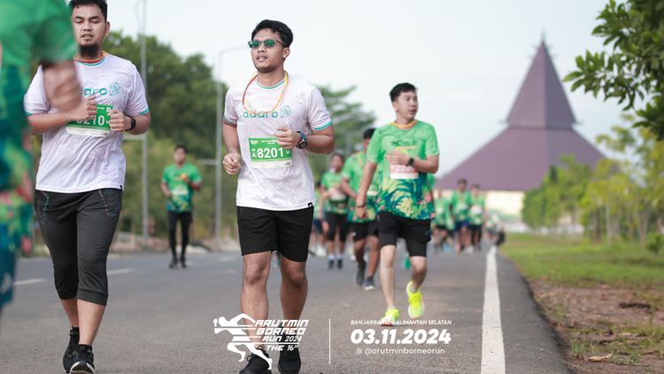 Race photo from Arutmin Borneo Run 2024
