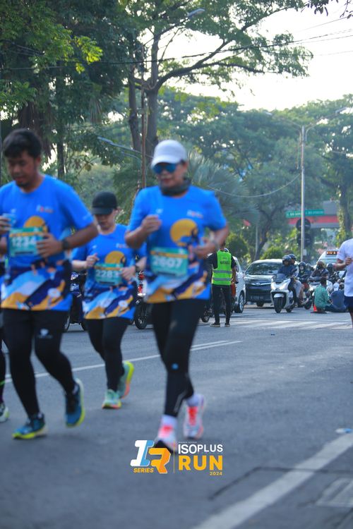 Race photo from Isoplus Run 2024 Surabaya