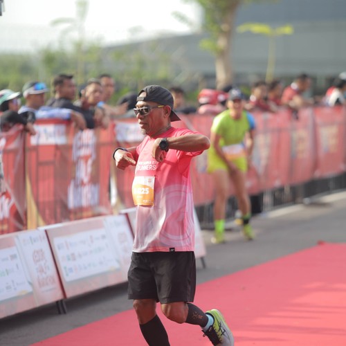Race photo from KEDIRI HALF MARATHON 2026