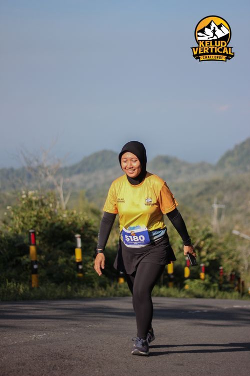 Race photo from Kelud Vertical Challenge 2024