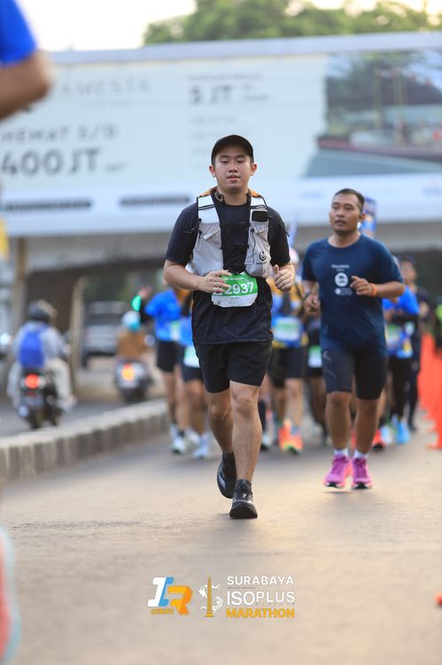 Race photo from SURABAYA ISOPLUS MARATHON 2025