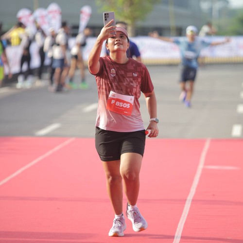 Race photo from KEDIRI HALF MARATHON 2026