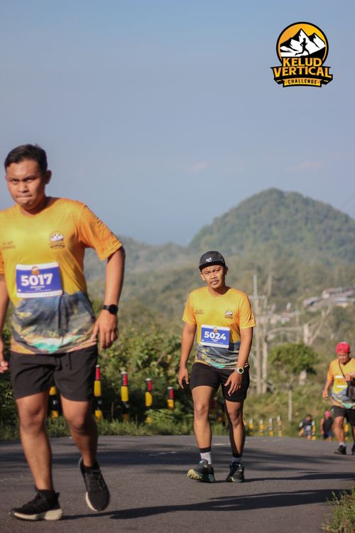 Race photo from Kelud Vertical Challenge 2024
