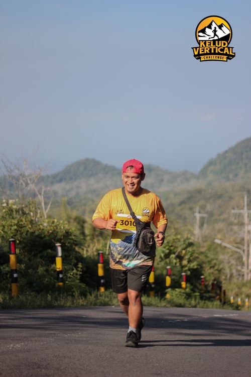 Race photo from Kelud Vertical Challenge 2024